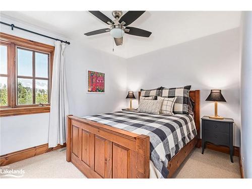 146 Wyandot Court, The Blue Mountains, ON - Indoor Photo Showing Bedroom