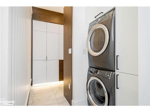 6903 36/37 Nottawasaga Side Road E, Nottawa, ON - Indoor Photo Showing Laundry Room