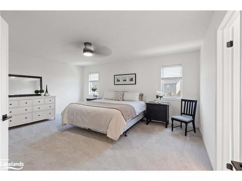 135 Plewes Drive, Collingwood, ON - Indoor Photo Showing Bedroom