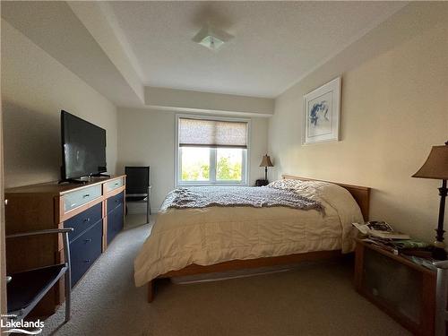 205-5 Anchorage Crescent, Collingwood, ON - Indoor Photo Showing Bedroom