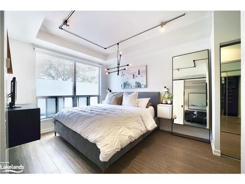 119-1 Shaw Street, Toronto, ON - Indoor Photo Showing Bedroom