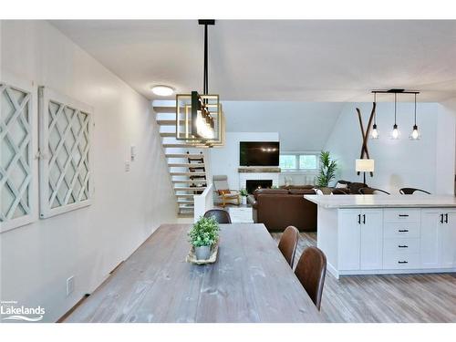 207 Escarpment Crescent, Collingwood, ON - Indoor Photo Showing Dining Room