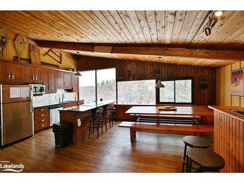 163 Tyrolean Lane, The Blue Mountains, ON - Indoor Photo Showing Kitchen