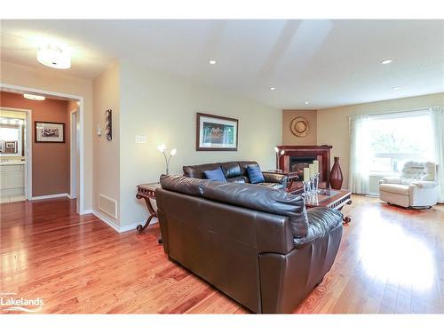 34 Cranberry Heights, Wasaga Beach, ON - Indoor Photo Showing Living Room With Fireplace