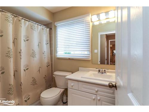 34 Cranberry Heights, Wasaga Beach, ON - Indoor Photo Showing Bathroom