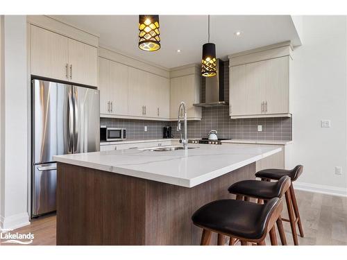 115 Stillwater Crescent, The Blue Mountains, ON - Indoor Photo Showing Kitchen With Upgraded Kitchen