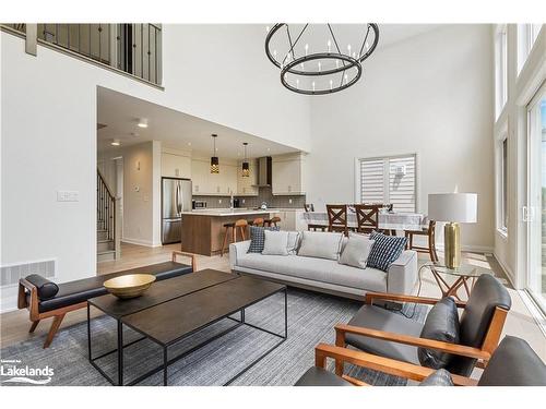 115 Stillwater Crescent, The Blue Mountains, ON - Indoor Photo Showing Living Room