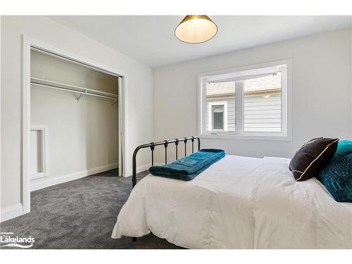 115 Stillwater Crescent, The Blue Mountains, ON - Indoor Photo Showing Bedroom