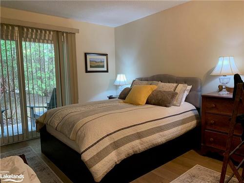 68-149 Fairway Crescent, Collingwood, ON - Indoor Photo Showing Bedroom