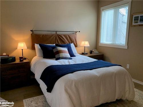 68-149 Fairway Crescent, Collingwood, ON - Indoor Photo Showing Bedroom