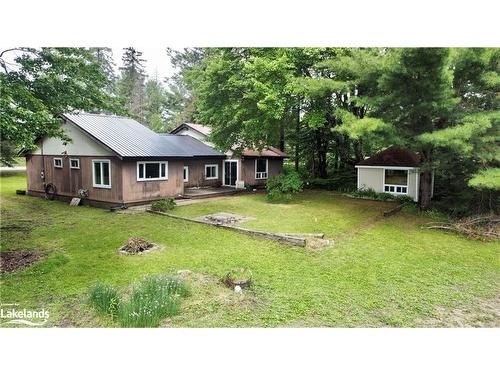 2424 Fraserburg Road, Bracebridge, ON 