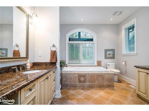 111 Earl Street, Wasaga Beach, ON - Indoor Photo Showing Bathroom