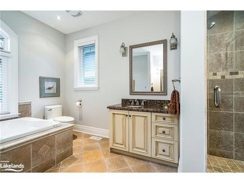 111 Earl Street, Wasaga Beach, ON - Indoor Photo Showing Bathroom