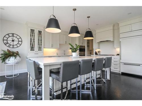 111 Crestview Court, The Blue Mountains, ON - Indoor Photo Showing Kitchen With Upgraded Kitchen