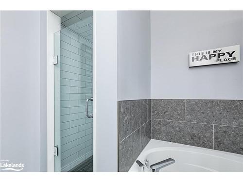 4 Cranberry Surf, Collingwood, ON - Indoor Photo Showing Bathroom