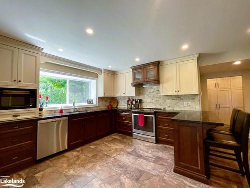 51 Hardies Road, Mckellar, ON - Indoor Photo Showing Kitchen