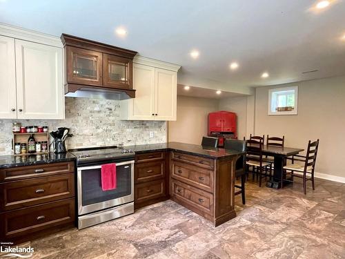 51 Hardies Road, Mckellar, ON - Indoor Photo Showing Kitchen