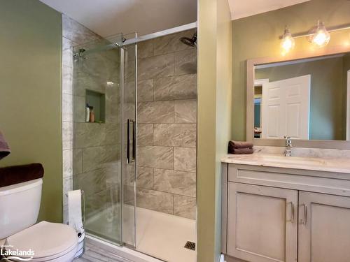 51 Hardies Road, Mckellar, ON - Indoor Photo Showing Bathroom