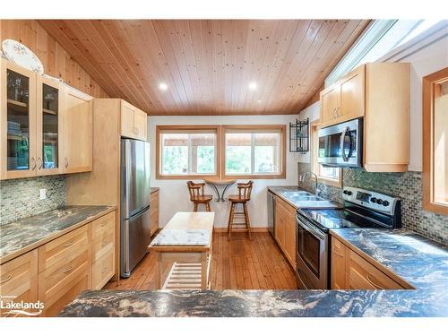 29 Lasalle Trail, Tiny, ON - Indoor Photo Showing Kitchen With Stainless Steel Kitchen With Double Sink