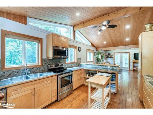 29 Lasalle Trail, Tiny, ON - Indoor Photo Showing Kitchen With Double Sink