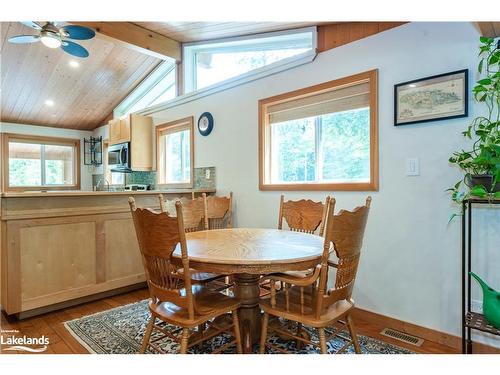 29 Lasalle Trail, Tiny, ON - Indoor Photo Showing Dining Room