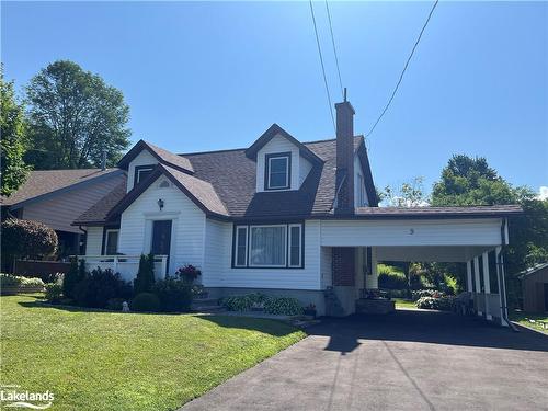 9 Morris Avenue, Huntsville, ON - Outdoor With Facade