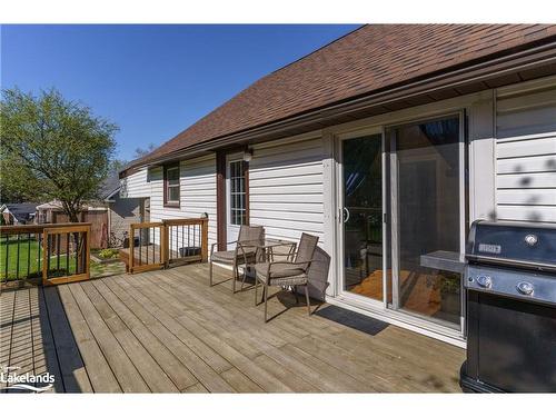 9 Morris Avenue, Huntsville, ON - Outdoor With Deck Patio Veranda With Exterior