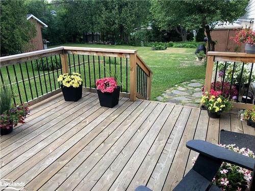 9 Morris Avenue, Huntsville, ON - Outdoor With Deck Patio Veranda