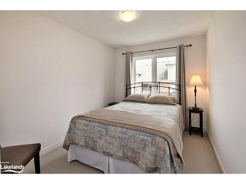 105 Empire Lane, Meaford, ON - Indoor Photo Showing Bedroom