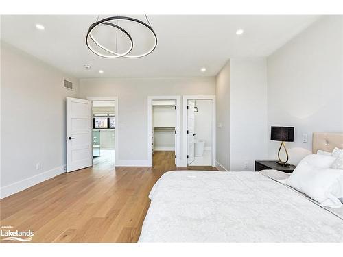 113 George Mcrae Road, Clarksburg, ON - Indoor Photo Showing Bedroom