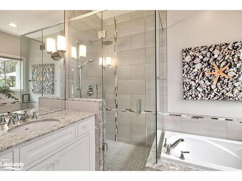 4 Porcupine Circle, Barrie, ON - Indoor Photo Showing Bathroom