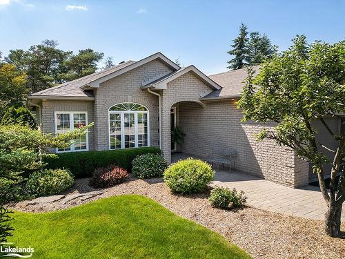 4 Porcupine Circle, Barrie, ON - Outdoor