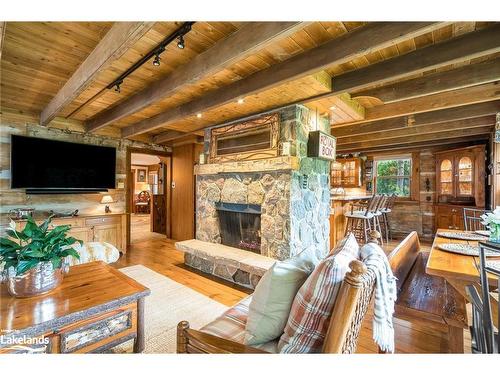 151 Sleepy Hollow Road, The Blue Mountains, ON - Indoor Photo Showing Living Room With Fireplace