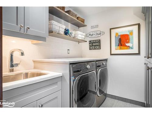 151 Sleepy Hollow Road, The Blue Mountains, ON - Indoor Photo Showing Laundry Room