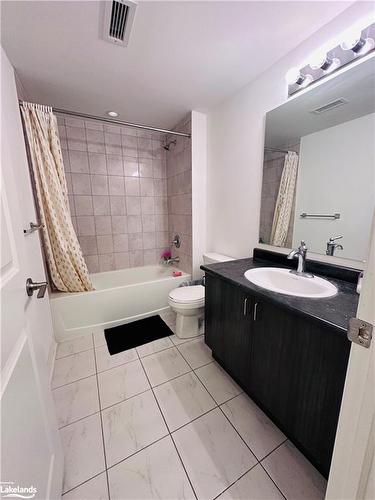 104-20 Koda Street, Barrie, ON - Indoor Photo Showing Bathroom