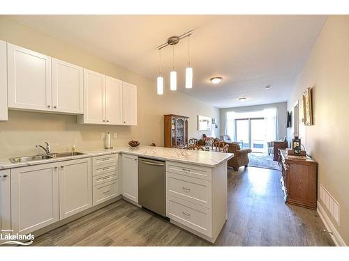 325 Lucy Lane, Orillia, ON - Indoor Photo Showing Kitchen With Double Sink