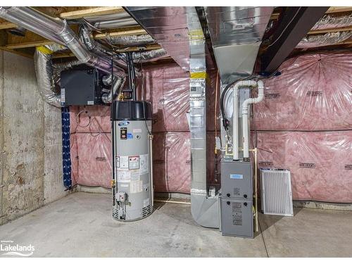 325 Lucy Lane, Orillia, ON - Indoor Photo Showing Basement