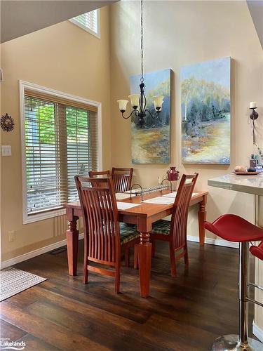 13-146 Settlers Way, The Blue Mountains, ON - Indoor Photo Showing Dining Room