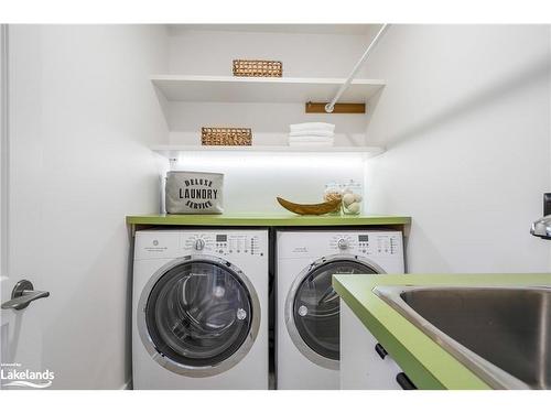 164 Bartlett Boulevard, Collingwood, ON - Indoor Photo Showing Laundry Room