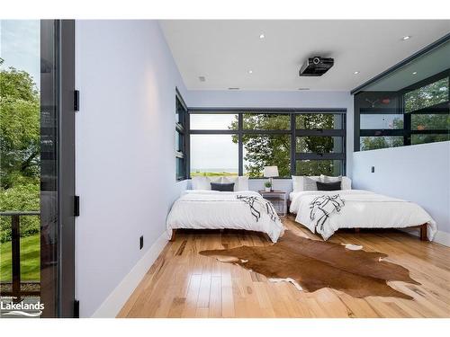 164 Bartlett Boulevard, Collingwood, ON - Indoor Photo Showing Bedroom