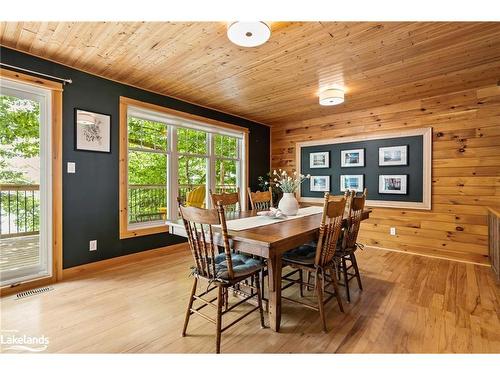 1201 Tingey Road N, Bracebridge, ON - Indoor Photo Showing Dining Room