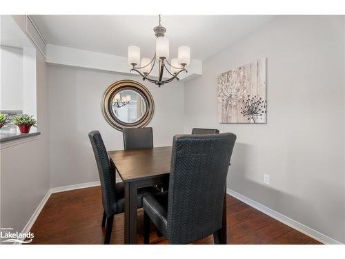 A405-216 Plains Road W, Burlington, ON - Indoor Photo Showing Dining Room