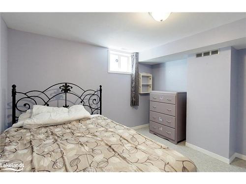 241 Aiken Street, Meaford, ON - Indoor Photo Showing Bedroom