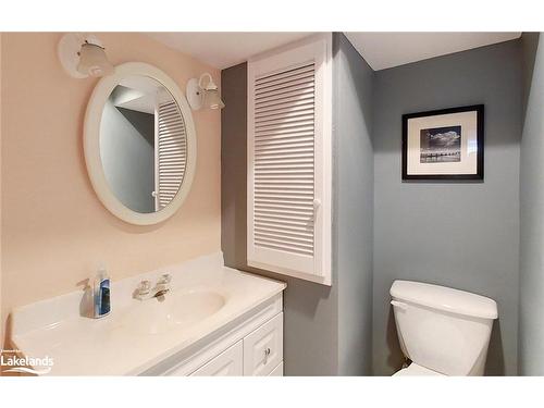 241 Aiken Street, Meaford, ON - Indoor Photo Showing Bathroom