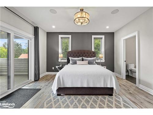 181 Anglo Street, Bracebridge, ON - Indoor Photo Showing Bedroom