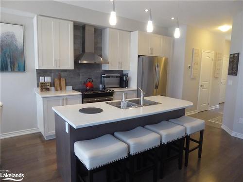 38 Lett Avenue, Collingwood, ON - Indoor Photo Showing Kitchen With Double Sink With Upgraded Kitchen