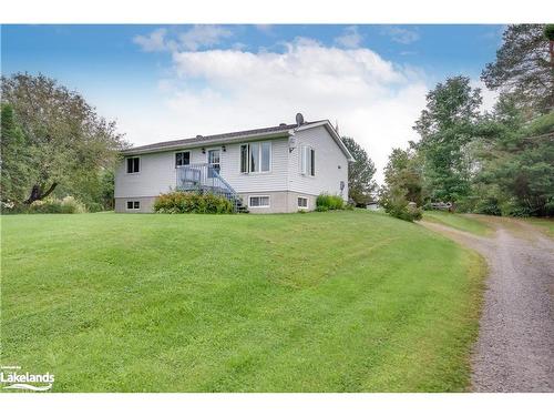 1178 Fraserburg Road, Bracebridge, ON - Outdoor