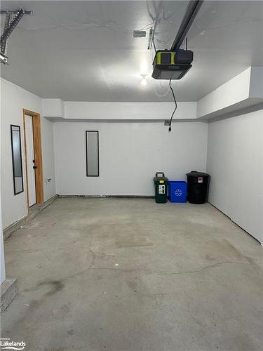 30-6 Mulligan Lane, Port Severn, ON - Indoor Photo Showing Garage