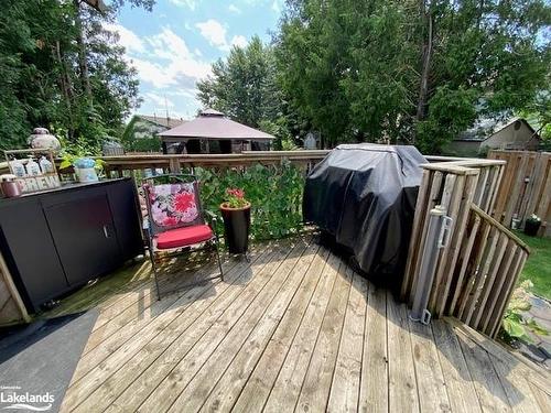 117 Beech Street, Brampton, ON - Outdoor With Deck Patio Veranda