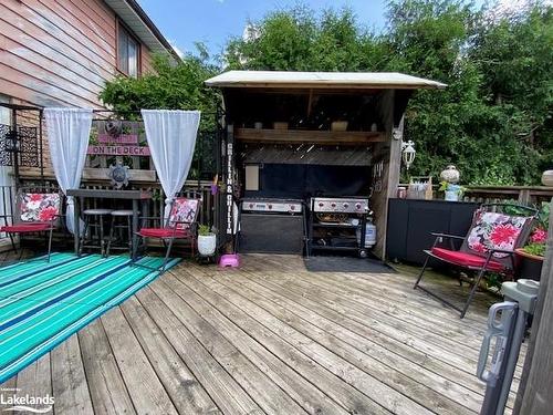 117 Beech Street, Brampton, ON - Outdoor With Deck Patio Veranda